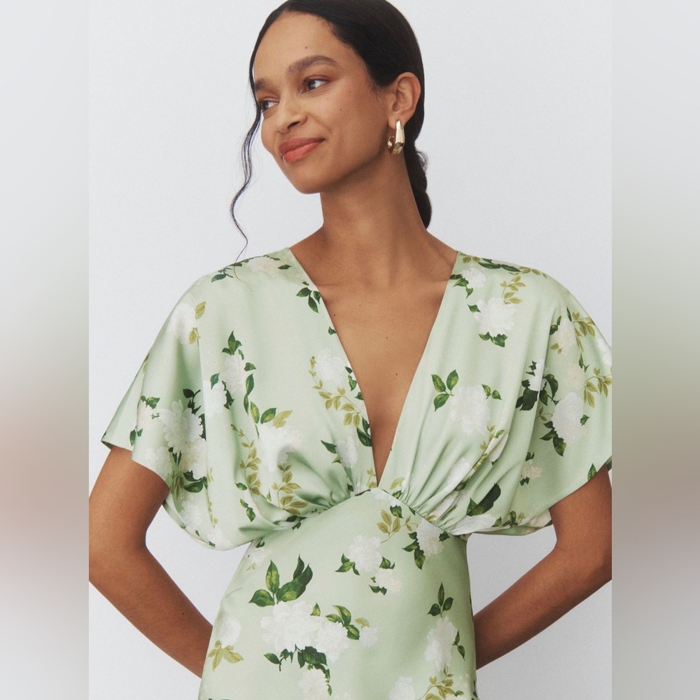 BHLDN Leila Deep-V Flutter-Sleeve Satin A-Line Gown (Anthropologie) - NWT